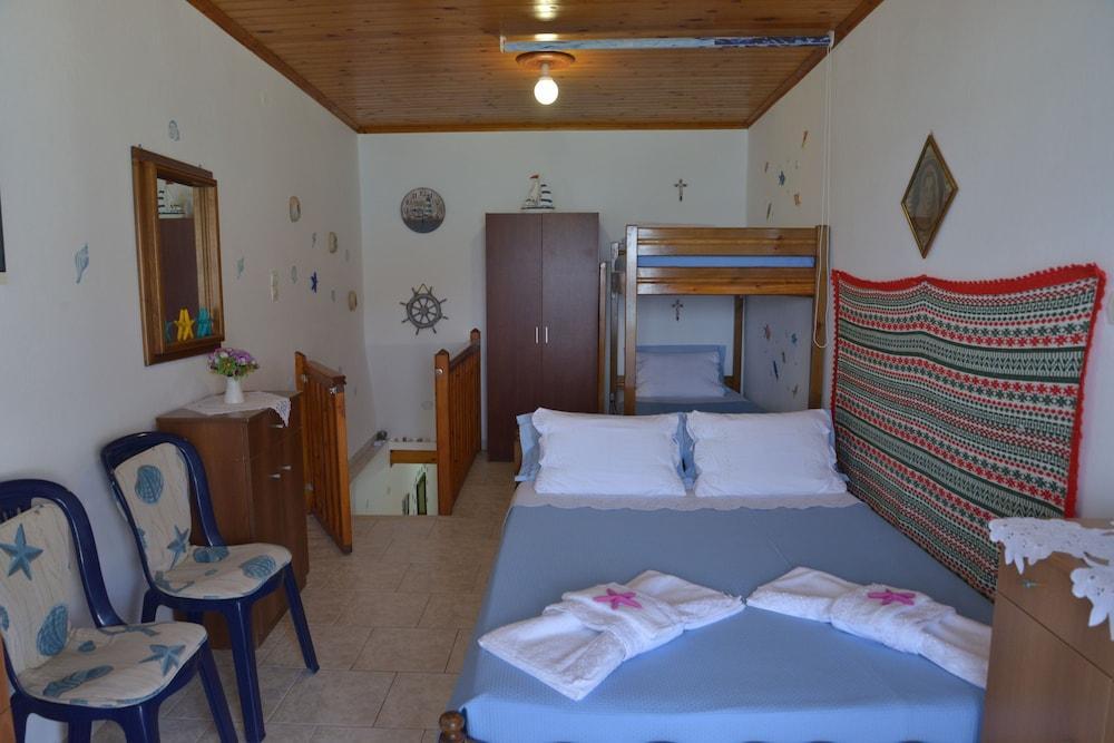 Erginas Boat House Plaka (Milos) Exterior foto